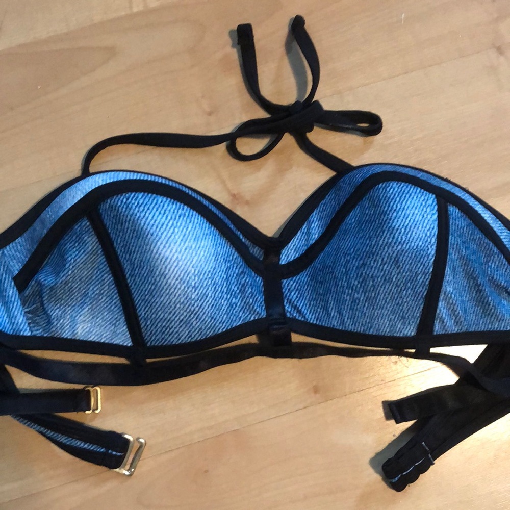 Blue bikini top